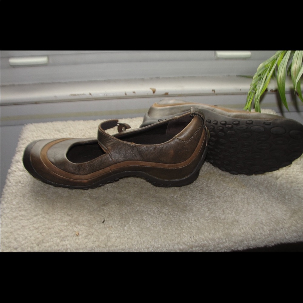 Merrell Sz 7.5